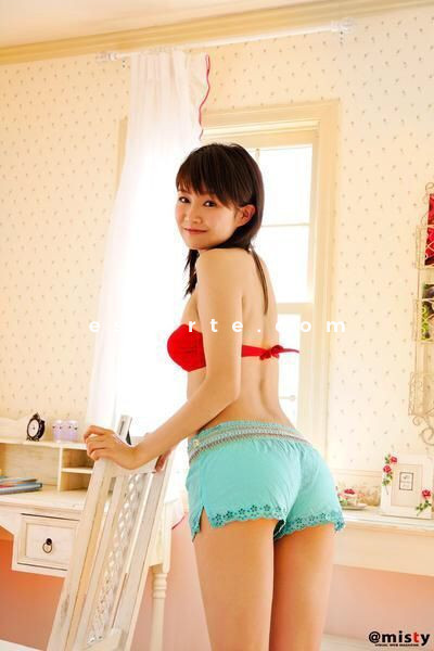 escort coquine escort Quimper Jinait